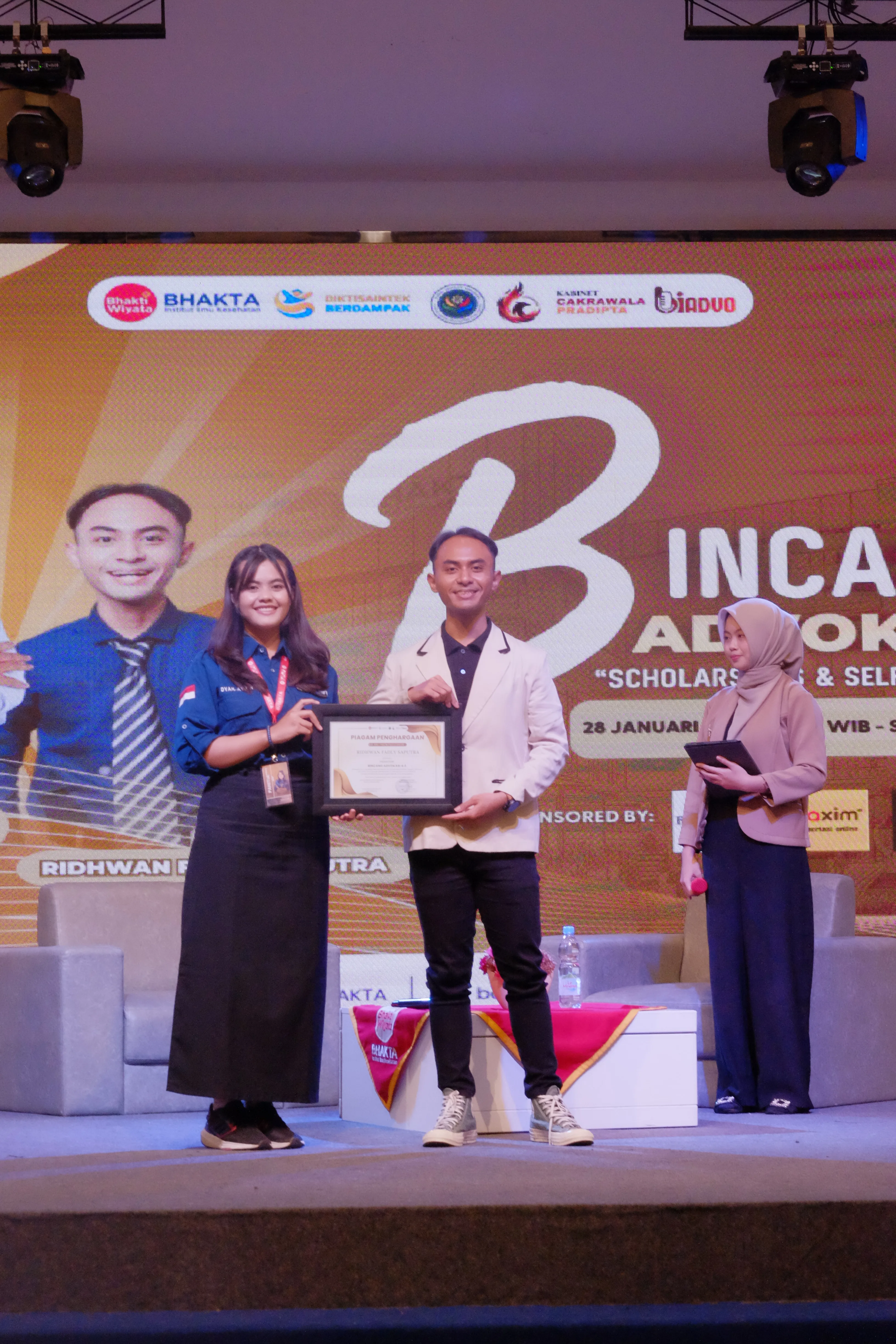 BIADVOKASI 4.0 BEM IIK Bhakta